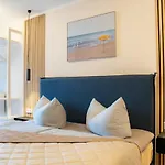Zentrale Und Ruhige 4-raum-wohnung Für Bis Zu 6 Personen - Ideal Für Familien Und Gruppen Apartment Rostock