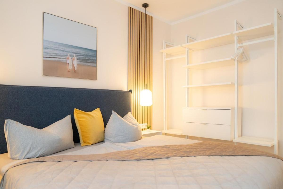 Zentrale Und Ruhige 4-raum-wohnung Für Bis Zu 6 Personen - Ideal Für Familien Und Gruppen Apartment Rostock