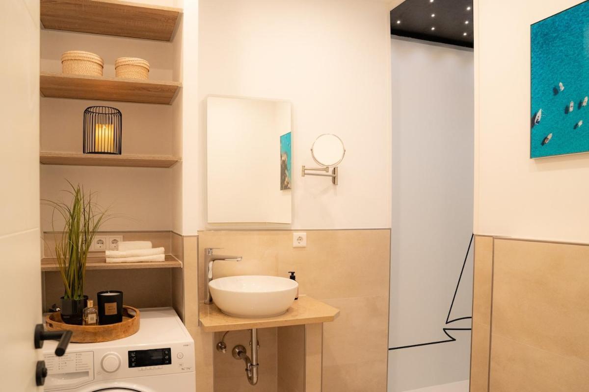 Zentrale Und Ruhige 4-raum-wohnung Für Bis Zu 6 Personen - Ideal Für Familien Und Gruppen * Rostock