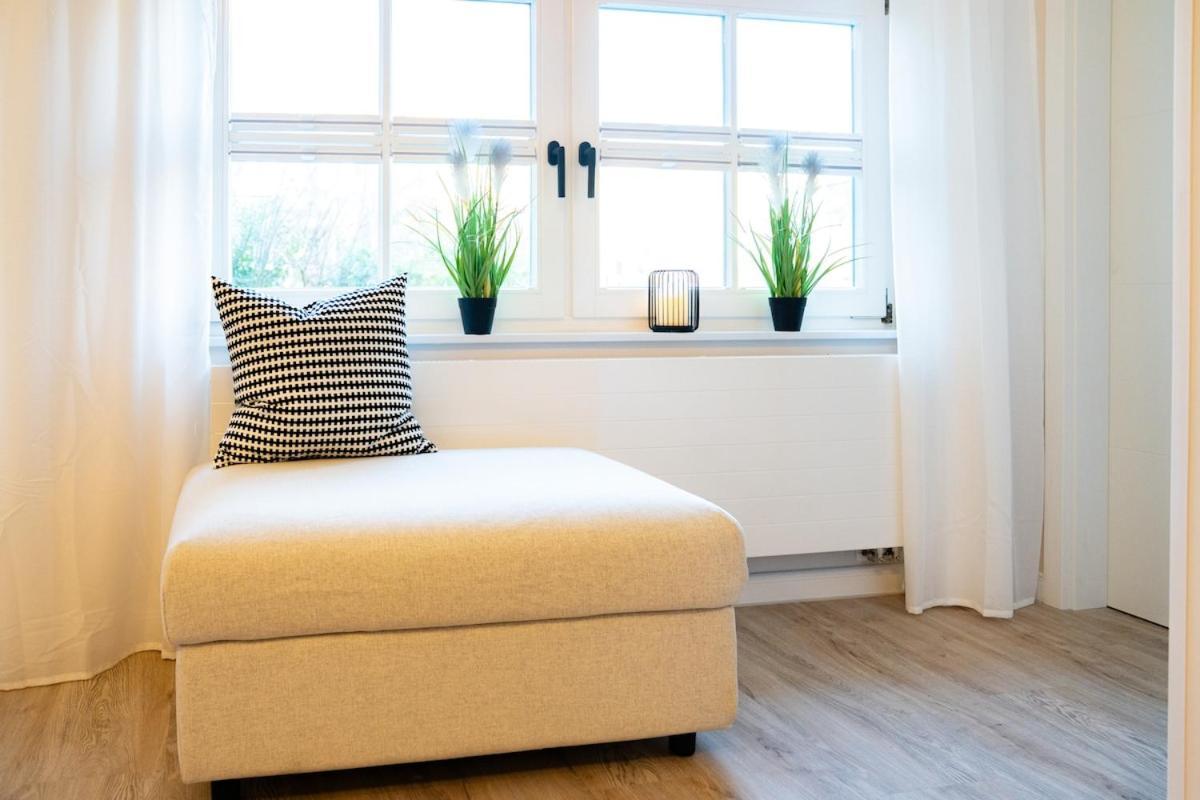 Zentrale Und Ruhige 4-raum-wohnung Für Bis Zu 6 Personen - Ideal Für Familien Und Gruppen Apartment